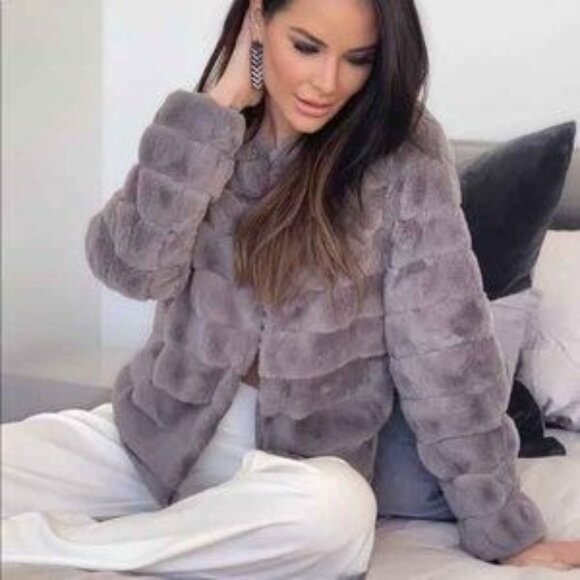 HYFVE Jackets & Blazers - Hyfve Women's Medium Glam Sexy Faux Fur Jacket In Lavender gray Cropped Jacket